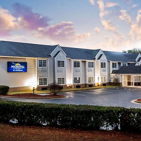 Microtel Inn & Suites By Wyndham Southern Pines Pinehurst Dış mekan fotoğraf