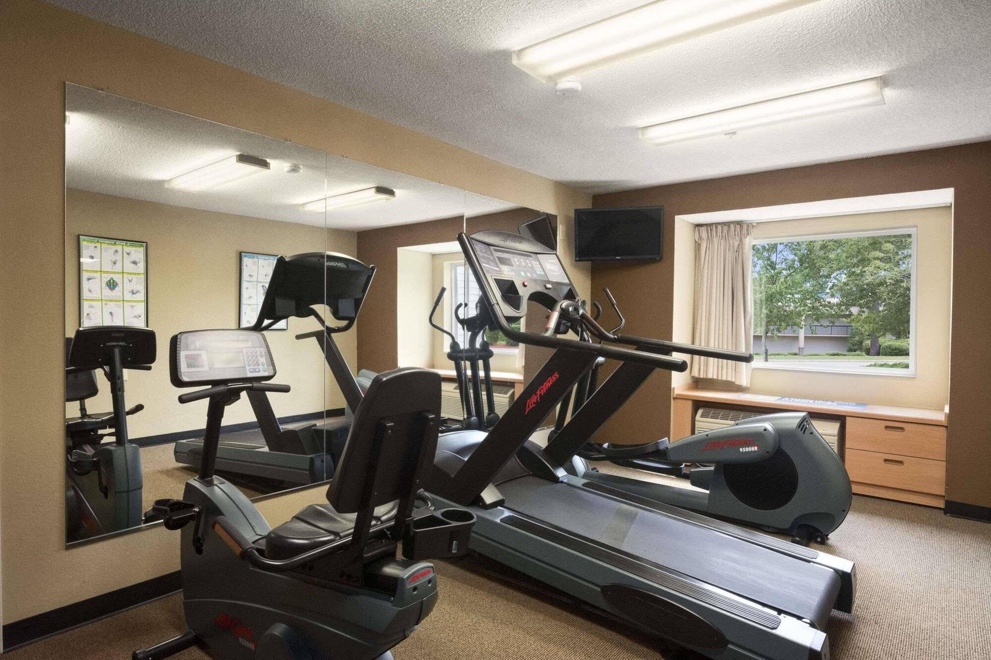 Microtel Inn & Suites By Wyndham Southern Pines Pinehurst Dış mekan fotoğraf